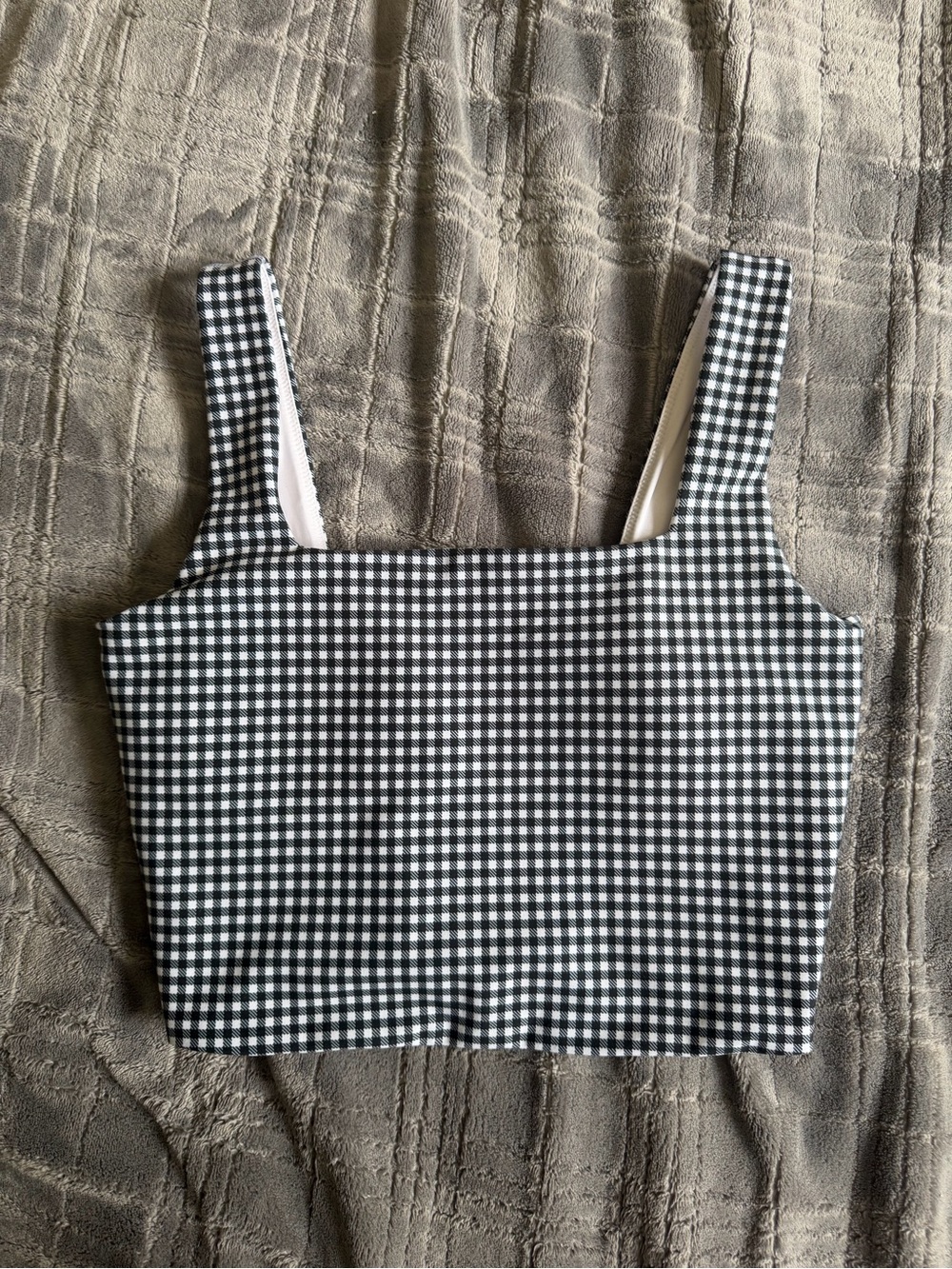 Abercrombie and Fitch YPB Gingham Crop Athletic Top